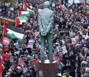 هانا آينبايندر تتضامن مع فلسطين بحفل جوائز النقاد