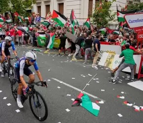 مطالبات بمقاطعة شركة "إيكوي" الفرنسية لدعمها فريق الدراجات الإسرائيلي