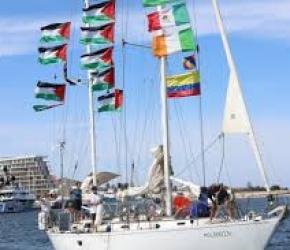 أكثر من 50 سفينة تابعة  لـ "أسطول الصمود" تواصل إبحارها لكسر الحصار... احتجاجات أمام متجر "آبل" في الولايات المتحدة