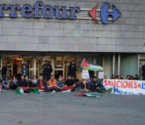 يمول جيش الاحتلال! حركة المقاطعة في تركيا تجدد الدعوة إلى مقاطعة سلسلة "كارفور"