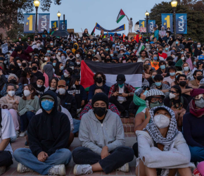 تضييق على التضامن!  وزارة العدل تقاضي جامعة كاليفورنيا بحجة تجاهل “معاداة السامية”