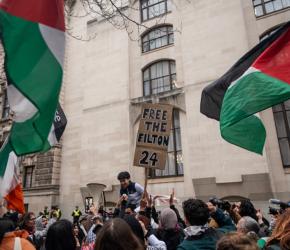 تعليق محاكمات المتهمين بدعم "حركة فلسطين"