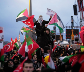 ندعو الشعوب إلى الاتحاد بصوت واحد من أجل تحرير منطقتنا من العدوان الإمبريالي والصهيوني