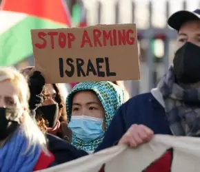 أمريكا تتجاوز مراجعة الكونجرس وتوافق على بيع ذخائر للاحتلال