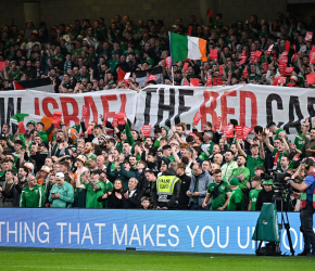 "تدعم شركات الاحتلال"  ...رابطة لاعبي الغيل تحتج على مقابلات تحمل علامة "أليانز"