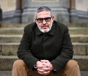 بريطانيا تمنح صلاحيات لملاحقة داعمي فلسطين من الأطباء