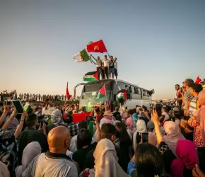 بمشاركة أكثر من 1000 متطوع  قافلة "الصمود" تعلن عن موعد انطلاقها نحو غزة