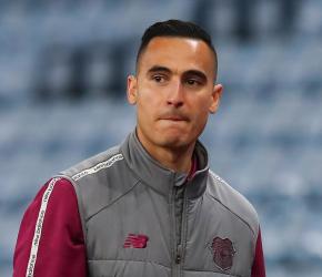 انتصار لأنور الغازي بعد فسخ عقده بسبب دعمها لفلسطين