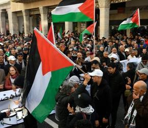 ضد الاحتلال والتطبيع مئات المغاربة يحتجون إحياءً ليوم الأرض