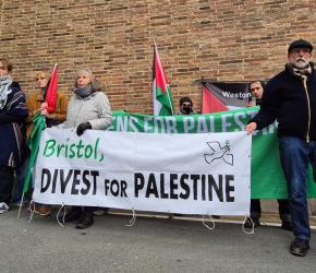 لتعطيل سحب استثماراته.. محامون موالون للاحتلال يُهددون مجلس مدينة بريستول