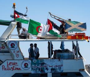 بتهمة القرصنة والتعذيب.. ناشطون مغاربة يُقاضون "نتنياهو" وقادة الاحتلال