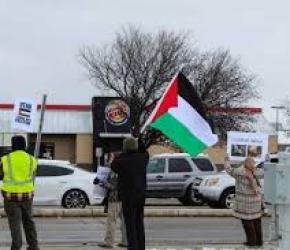 احتجاجات  أمام "برغر كينج" و"ماك كافيه" التابع لـ "ماكدونالدز" في تركيا...استهداف بنك "HSBC" في لندن واعتصام خارج فرعه في مانشستر