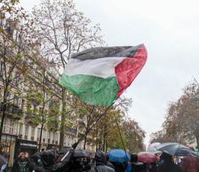 بتواطؤ مفضوح.. الجمعية الوطنية الفرنسية ترفض مناقشة قانون يادان العنصري