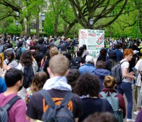 "اسحبوا الاستثمارات المتواطئة" حملة طلابية بجامعة SOAS ببريطانيا