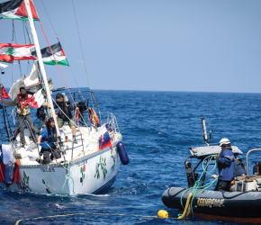 أسطول جديد مكون من 30 قاربًا  ينطلق من اليونان باتجاه تركيا
