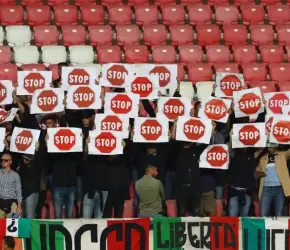 دعوات لتصعيد الاحتجاجات خلال كأس العالم ضد الولايات المتحدة وتواطؤ الفيفا