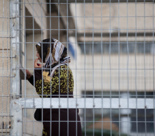تحالفات نسوية تطالب بالإفراج عن أسيرة فلسطينية بشهرها التاسع