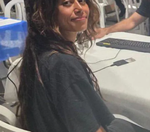 ترحيل النائبة ريما حسن والناشطة غريتا ثونبرغ