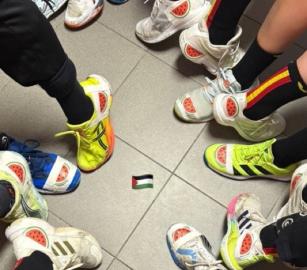 خلال مبارته مع الاحتلال.. منتخب إسبانيا للسيدات يدعم فلسطين في تصفيات أوروبا لكرة اليد