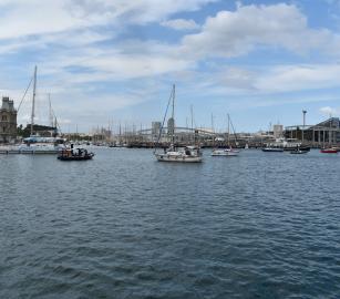 ترهيب وأذى نفسي..  نشطاء جنوب أفريقيين كانوا على "أسطول الصمود العالمي"  يروون تفاصيل اختطافهم