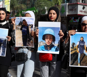 منتدى الإعلاميين الفلسطينيين يطالب بالتحقيق بجرائم الاحتلال ضد الصحفيين