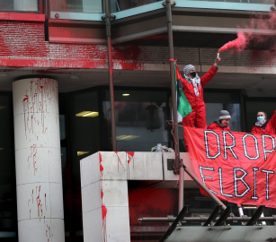 تدهور صحة ناشطي “حركة فلسطين” المضربين عن الطعام بالسجن