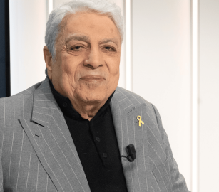 بعد مطالبات شعبية..  تركيا تمنع حفلًا لمغني فرنسي لدعمه الاحتلال