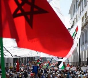 الشعب يريد تحرير فلسطين .. وقفة تضامنية في المغرب نصرًة لغزة