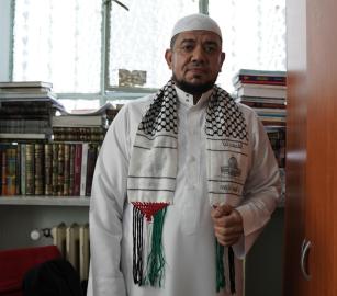 إيطاليا توقف ترحيل إمام مصري بعد تصريحاته الداعمة لفلسطين