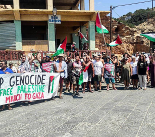 يرتاحون من الإبادة؟  احتجاج في اليونان ضد وصول سياح إسرائيليين