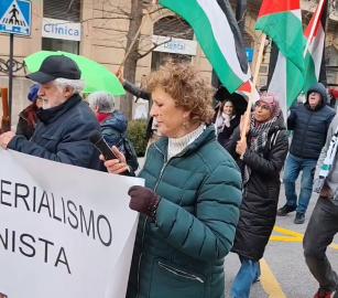 مسيرة حاشدة في إسبانيا .. تنديدًا بالصمت الدولي على الابادة