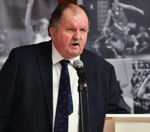 احتجاجًا على مشاركة الاحتلال استقالة مسؤول رياضي أيرلندي من مجلس "فيبا أوروبا"