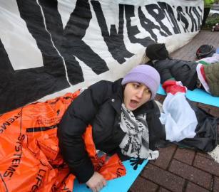 الناشطة توتا هوكسا: أشعر وكأنني أختنق وسأواصل الإضراب رغم الخطر والمخاوف الصحية