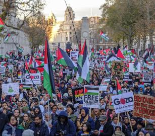 حركة التضامن الفلسطيني في تامسايد تطالب بالإفراج عن "فلتون 24”