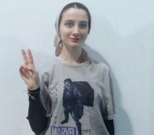 شقيقة توتا هوكشا: إضراب أختي عن الطعام صرخة ثابتة من أجل غزة رغم خطر الإغماء