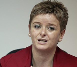 هنيدة غانم: عندما تسمعون "مخدرات وحقوق إنسان" عن فنزويلا... استبدلوها بكلمة واحدة: نفط