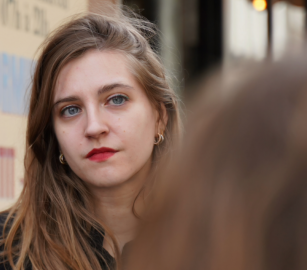 سياسية فرنسية :تسويق كارفور شراكة في جرائم الاحتلال