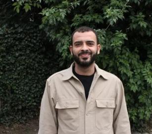 استجابة للتحريض الصهيوني ..السلطات اليونانية تعتقل محمد الخطيب منسق شبكة "صمدون" في أوروبا