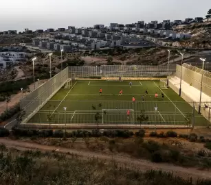 متواطئان مع الاحتلال  تحالف رياضي فلسطيني يقاضي "الفيفا" و"يويفا" دوليًا