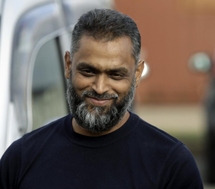 احتجاج مرتقب لدعم مدير منظمة يواجه تهمًا لدعمه “حركة فلسطين”