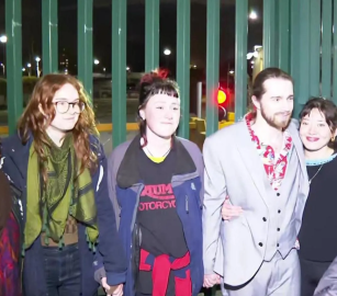 إطلاق 5 نشطاء من مجموعة “فيلتون 24” الداعمة لفلسطين