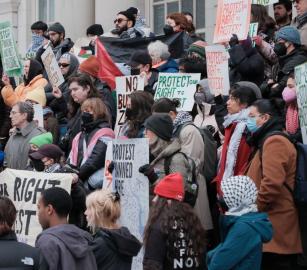 هدفها تقويض الاحتجاجات  احتجاج في نيويورك ضد قوانين" المناطق العازلة "