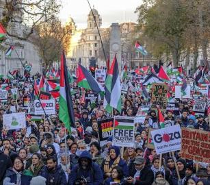 عبر توقيع تعهد .. حملة تطالب المسؤولين المحليين ببريطانيا بالدفاع عن حقوق الفلسطينيين