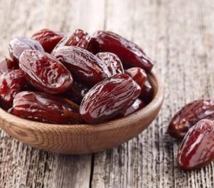 تزامنًا مع حملة حركة المقاطعة دعوات في فرنسا لتصعيد مقاطعة تمور الاحتلال خلال رمضان