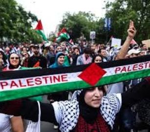 "اوقفوا الإبادة" فعالية رياضية في أيرلندا نصرًة لغزة