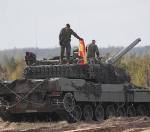 براءة الاختراع إسرائيلية! إسبانيا تعتزم شراء صواريخ مضادة للدبابات من شركة أوروبية