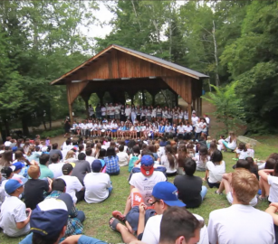 حراك كندي ضد مخيمات ترفيهية تجمع التبرعات لجيش الاحتلال