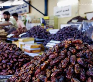 حملات مستمرة تدعو إلى مقاطعة التمور الإسرائيلية ودعم المنتج الفلسطيني