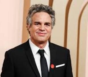 "مارك روفالو" يندد بتراجع حاكم كاليفورنيا عن تصريح ضد الاحتلال