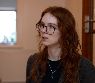 زوي روجر:من الشرف لي أن اتخذت إجراءًا لأقف ضد الإبادة